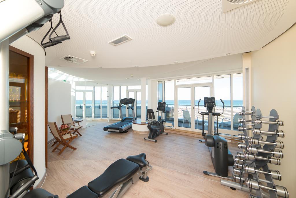 Strand-Hotel Huebner Ρόστοκ Εξωτερικό φωτογραφία
